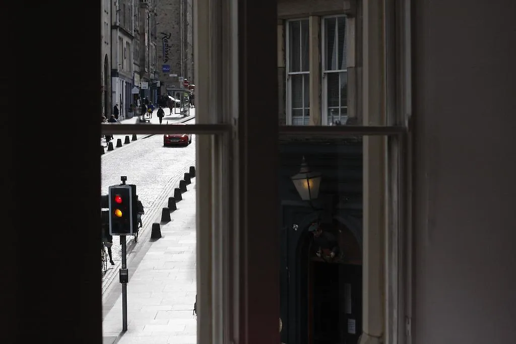 Edinburgh Art Apartments