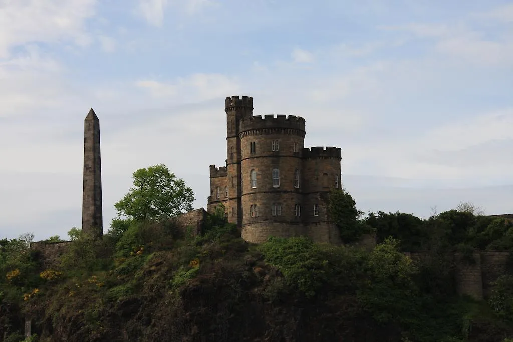 Edinburgh Art Apartments